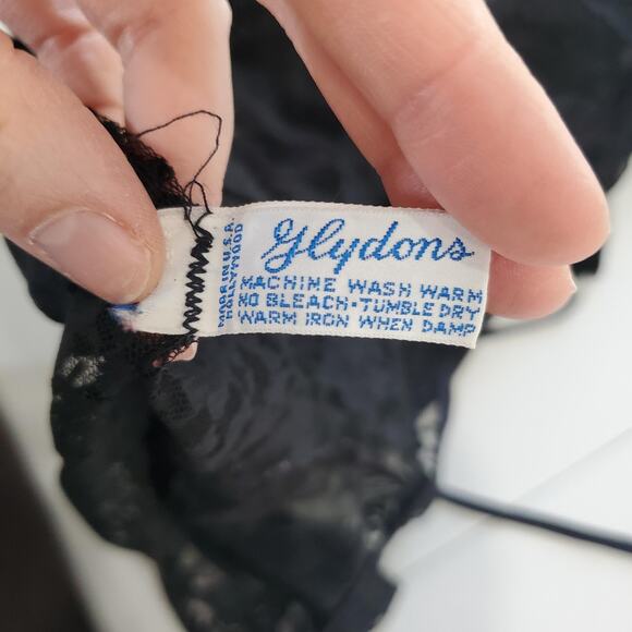 Vintage Whimsigoth Goth Witch Shirt Womens Large Black Lace Bell Sleeve Tie Neck - Picture 3 of 10